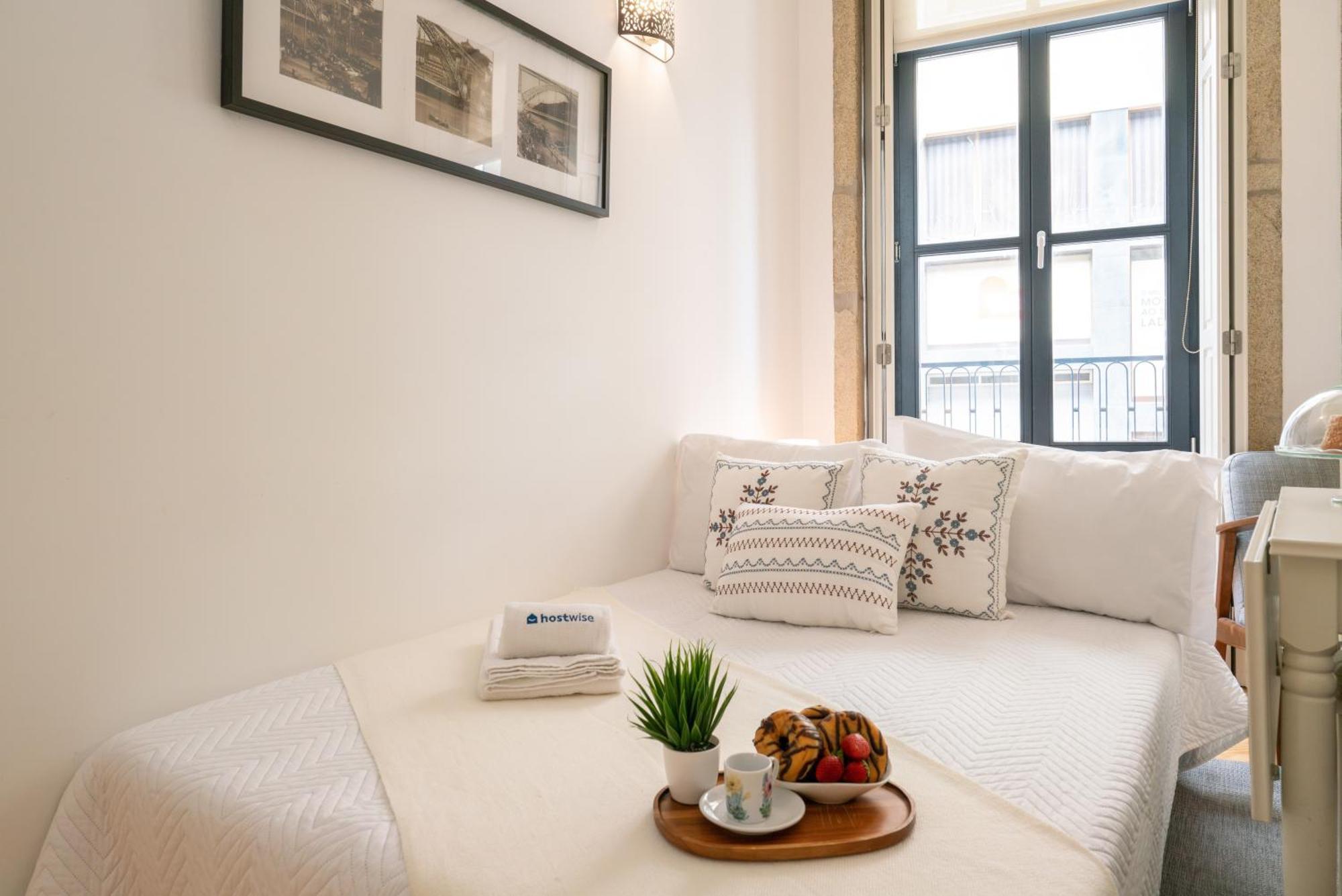 Host Wise - Colourful Cozy Flat * Porto